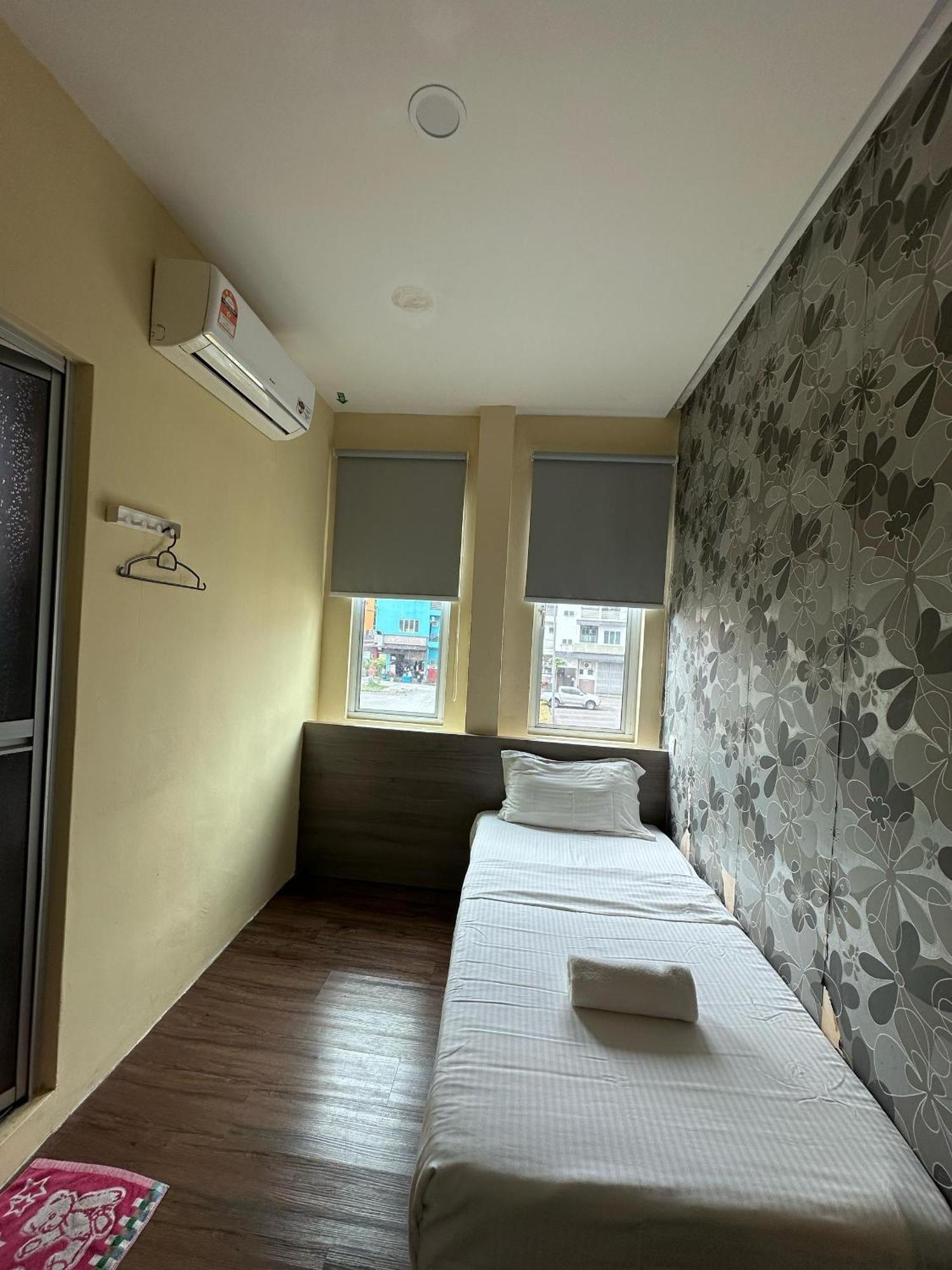Serian Transit Inn Экстерьер фото